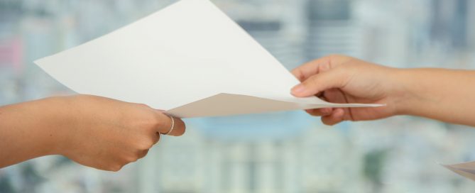 evaluating customs brokers